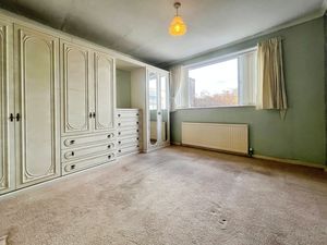 Bedroom- click for photo gallery